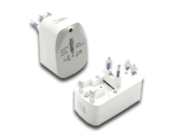 ADATTATORE UNIVERSALE DA VIAGGIO