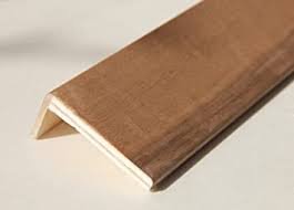 COPRIFILO MULTISTRATO/RIV TANG 10X70X2250 MM NOCE