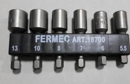 SET 6 CHIAVI A BUSSOLA MAGNETICHE